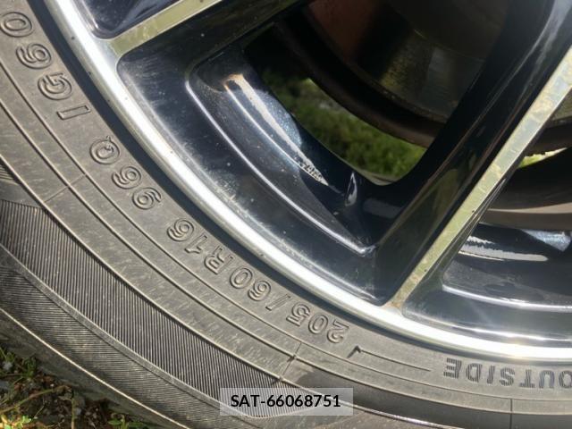 Toyota VOXY 2015-07 8850942-5