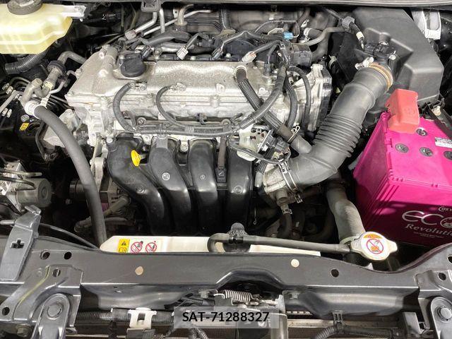 Toyota VOXY 2018-08 8850939-17