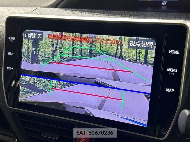 Toyota VOXY 2019-07 8850940-3