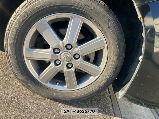 Toyota VOXY 2009-10 8884516-9