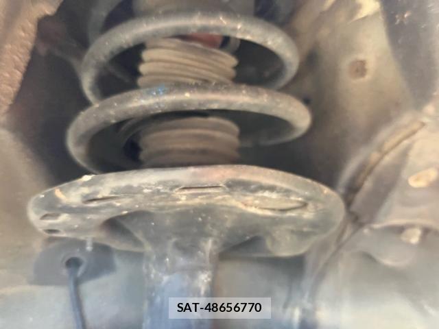 Toyota VOXY 2009-10 8884516-8