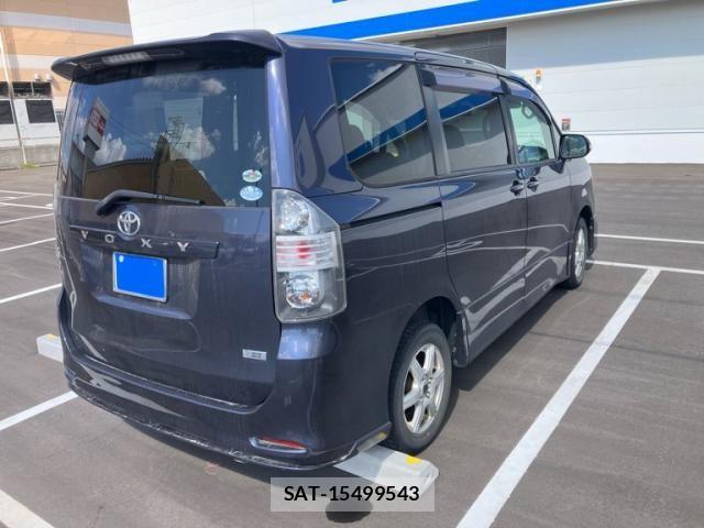 Toyota VOXY 2009-12 8884515-2