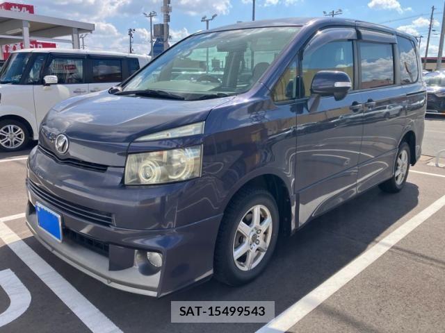 Toyota VOXY 2009-12 8884515-3