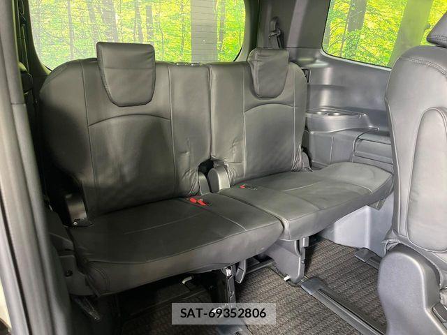 Toyota VOXY HYBRID 2025-03 4758894-9