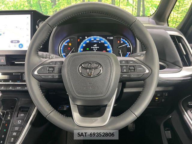 Toyota VOXY HYBRID 2025-03 4758894-11