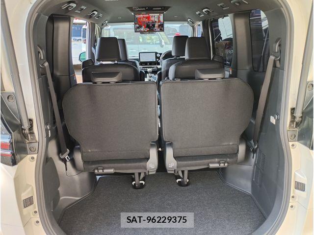 Toyota VOXY HYBRID 2022-03 4991933-15
