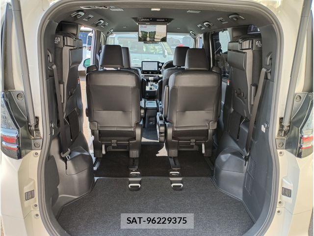 Toyota VOXY HYBRID 2022-03 4991933-16
