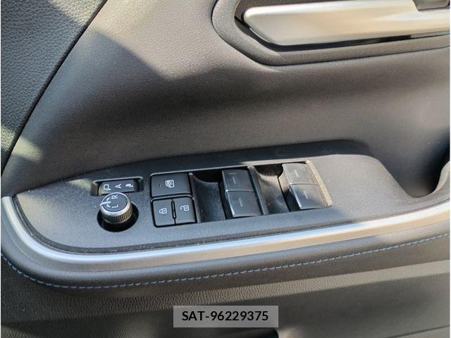 Toyota VOXY HYBRID 2022-03 4991933-19