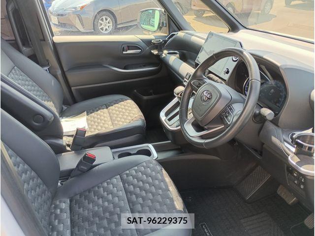 Toyota VOXY HYBRID 2022-03 4991933-8