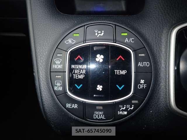 Toyota VOXY HYBRID 2015-05 5881429-22