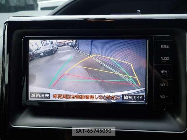 Toyota VOXY HYBRID 2015-05 5881429-25