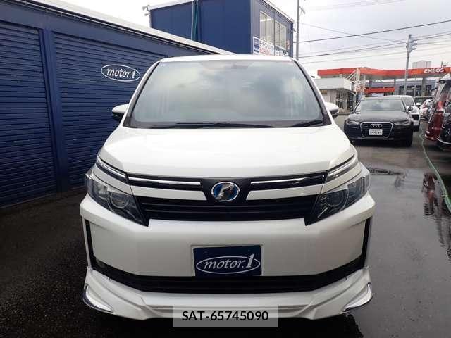 Toyota VOXY HYBRID 2015-05 5881429-4