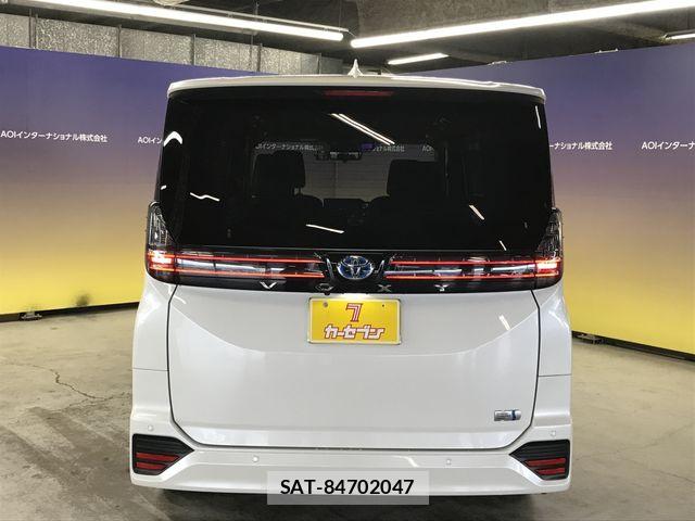 Toyota VOXY HYBRID 2022-09 6248097-9