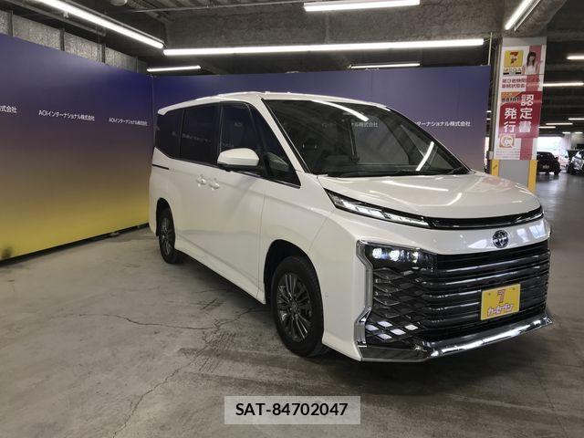 Toyota VOXY HYBRID 2022-09 6248097-4