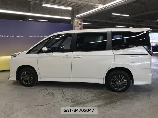Toyota VOXY HYBRID 2022-09 6248097-8