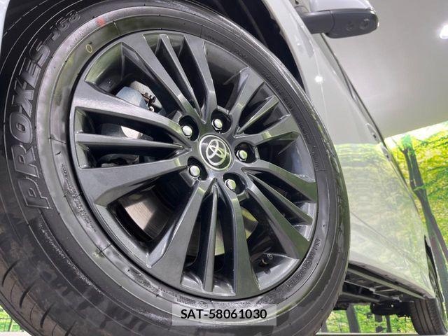 Toyota VOXY HYBRID 2026-04 6615356-13
