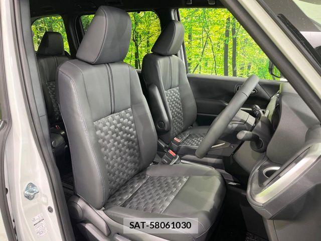 Toyota VOXY HYBRID 2026-04 6615356-7