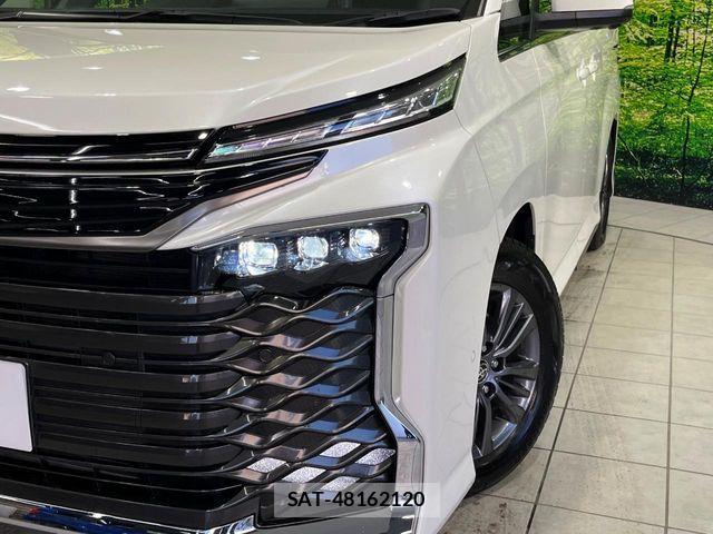 Toyota VOXY HYBRID 2024-04 6678554-12
