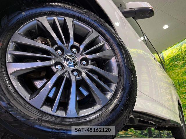 Toyota VOXY HYBRID 2024-04 6678554-13