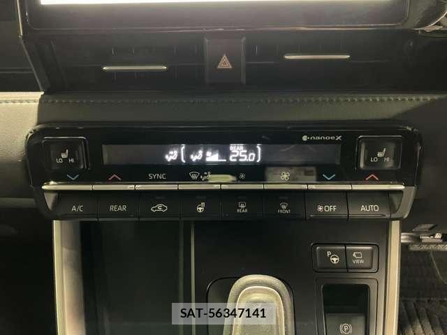 Toyota VOXY HYBRID 2023-10 6678553-22