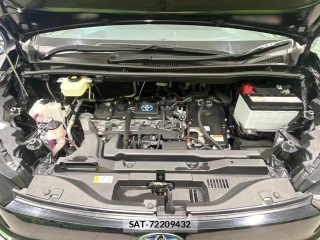 Toyota VOXY HYBRID 2023-10 6753668-16