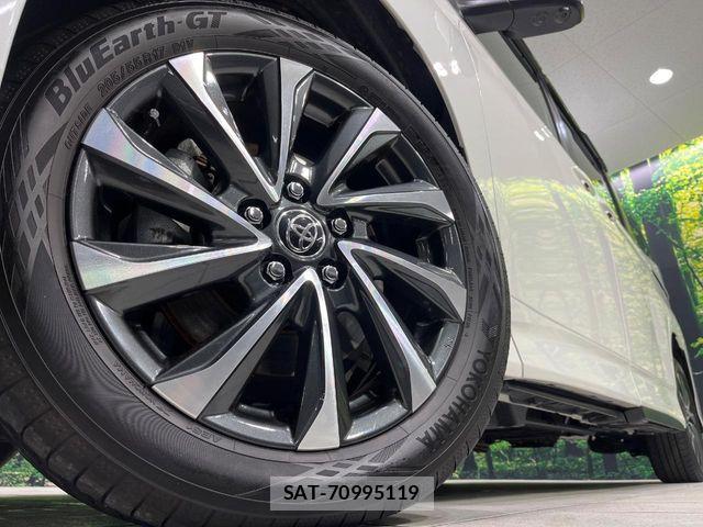 Toyota VOXY HYBRID 2025-06 6791734-13