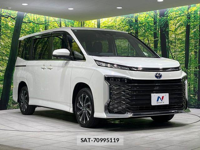 Toyota VOXY HYBRID 2025-06 6791734-16