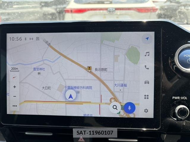 Toyota VOXY HYBRID 2022-03 6914674-2