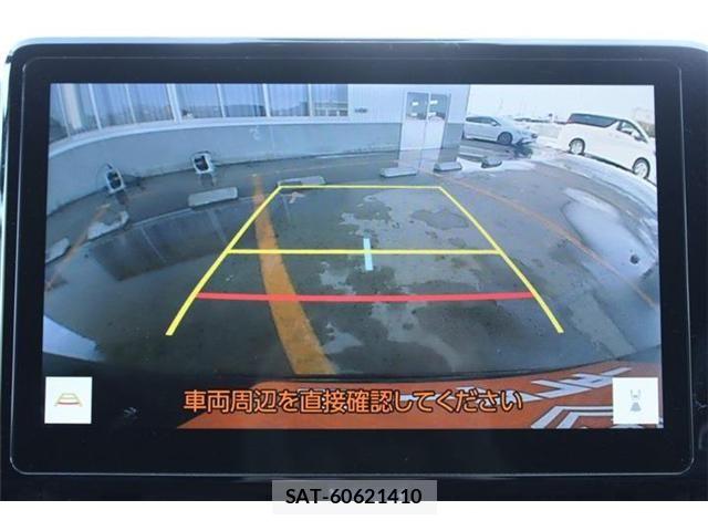 Toyota VOXY HYBRID 2022-12 6914683-2