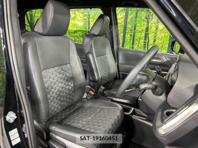Toyota VOXY HYBRID 2025-07 7226384-9