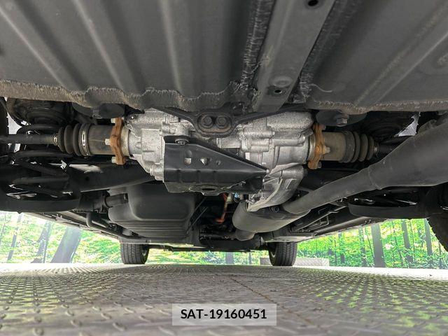 Toyota VOXY HYBRID 2025-07 7226384-18