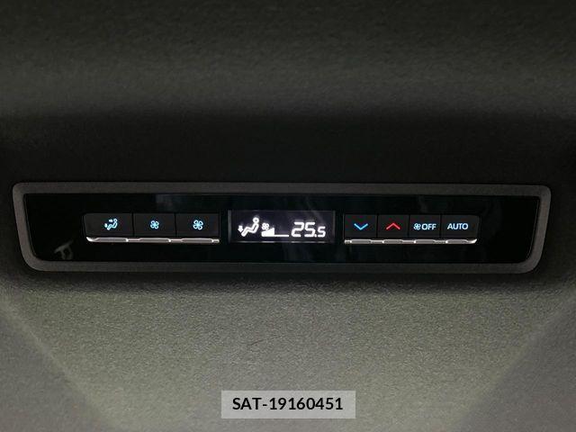 Toyota VOXY HYBRID 2025-07 7226384-8