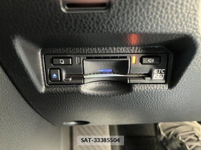 Toyota VOXY HYBRID 2026-03 7226382-17