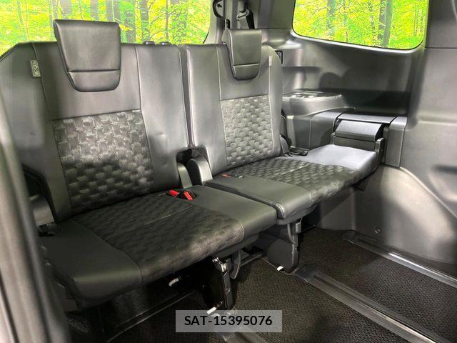 Toyota VOXY HYBRID 2025-10 7252656-10