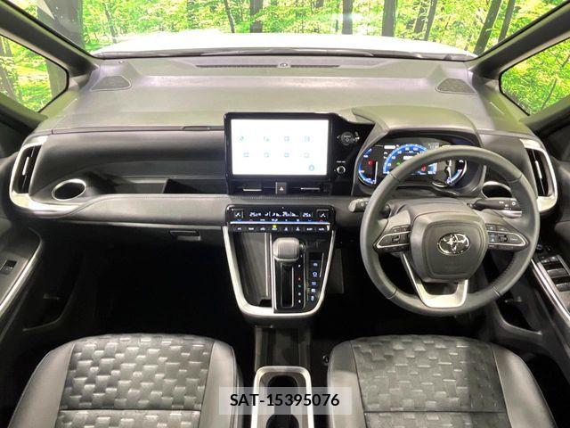 Toyota VOXY HYBRID 2025-10 7252656-1