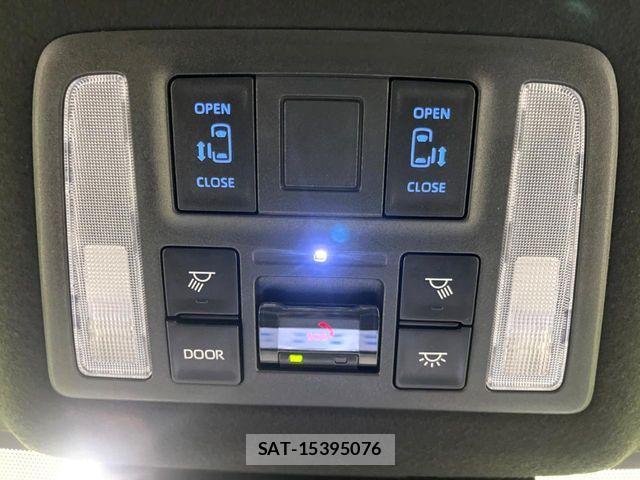 Toyota VOXY HYBRID 2025-10 7252656-4