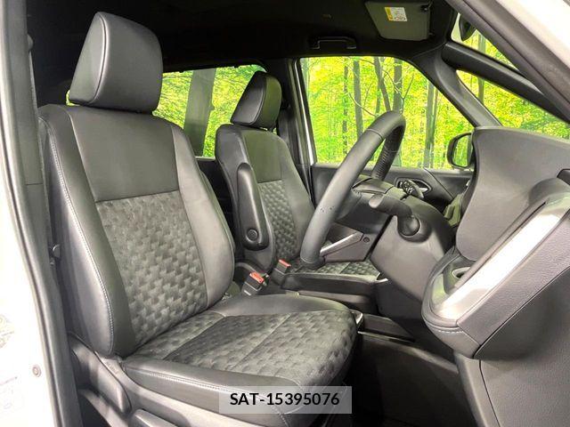 Toyota VOXY HYBRID 2025-10 7252656-8
