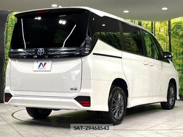 Toyota VOXY HYBRID 2025-10 7252654-18