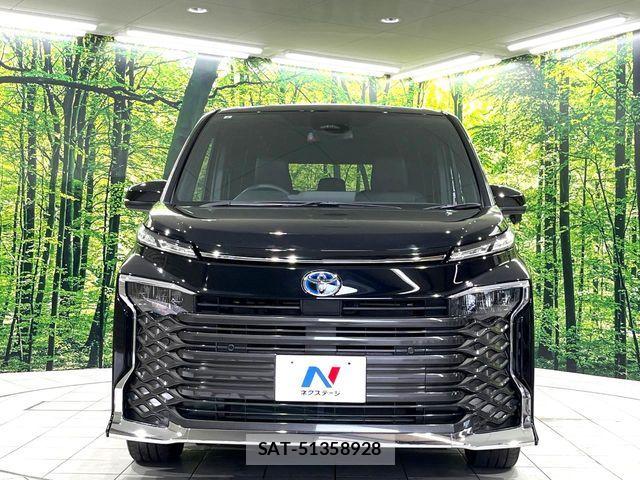 Toyota VOXY HYBRID 2023-09 7252655-15