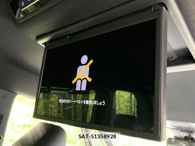 Toyota VOXY HYBRID 2023-09 7252655-7