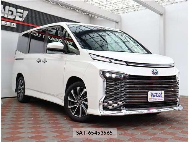 Toyota VOXY HYBRID 2023-07 7330784-25