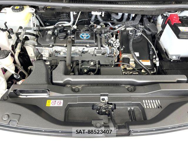 Toyota VOXY HYBRID 2024-10 7330783-18