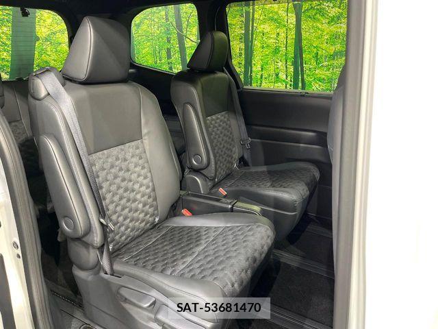 Toyota VOXY HYBRID 2025-07 7394585-9