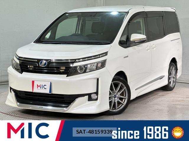 Toyota VOXY HYBRID 2014-07 7394593-0