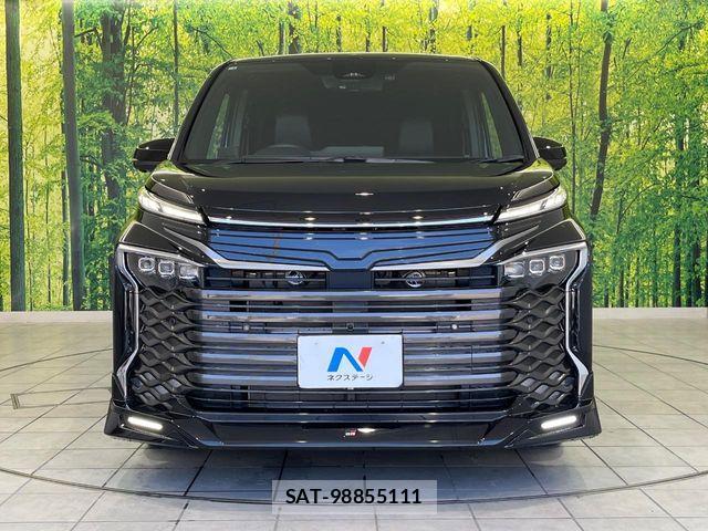 Toyota VOXY HYBRID 2026-01 7394586-11
