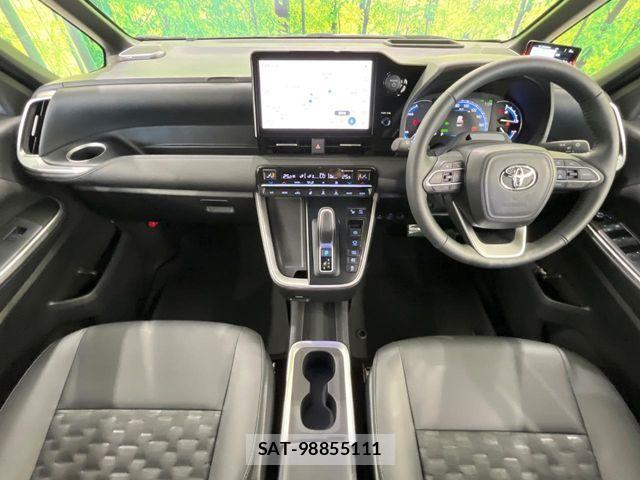 Toyota VOXY HYBRID 2026-01 7394586-1