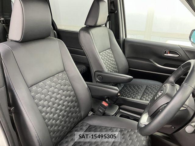 Toyota VOXY HYBRID 2023-05 7394595-9