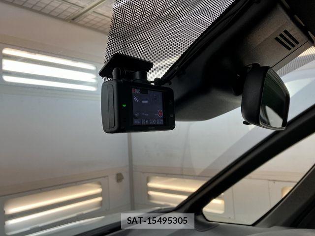 Toyota VOXY HYBRID 2023-05 7394595-25