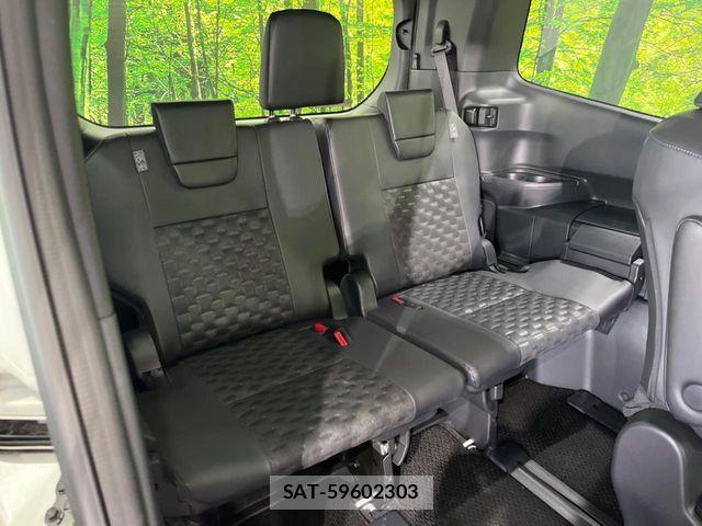 Toyota VOXY HYBRID 2025-10 7458511-9