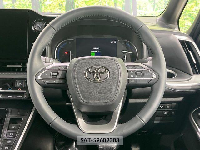 Toyota VOXY HYBRID 2025-10 7458511-11